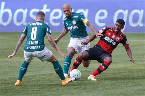 quanto foi o jogo de ontem do palmeiras